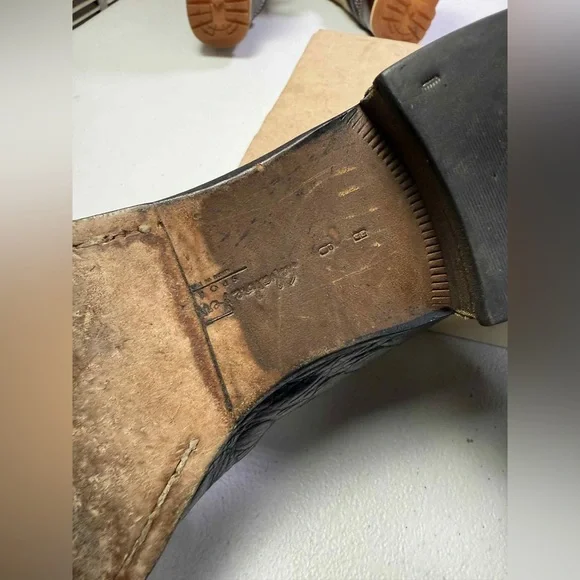 Salvatore Ferragamo Black Loafers - Picture 11 of 16